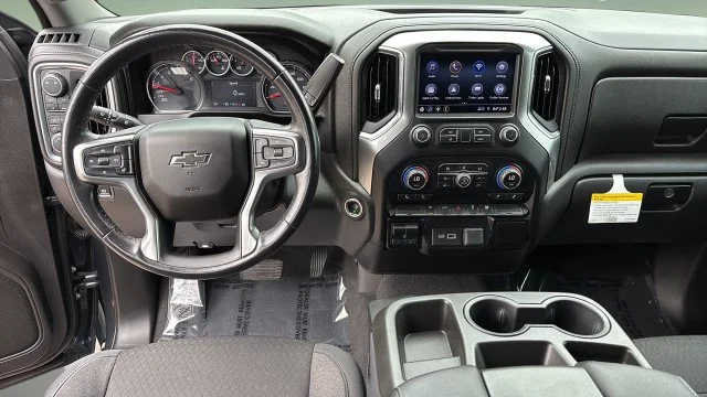 Used 2019 Gray Chevrolet RST image 9