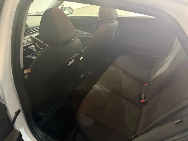 New 2026 White Hyundai SE image 26