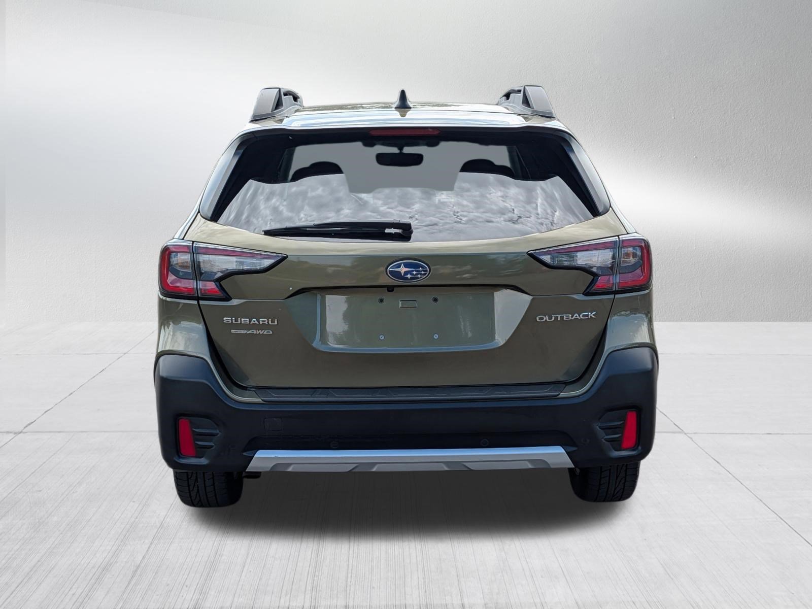 Used 2021 Autumn Green Metallic Subaru Limited image 6