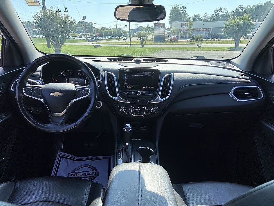 Used 2019 Cajun Red Tintcoat Chevrolet Premier image 16