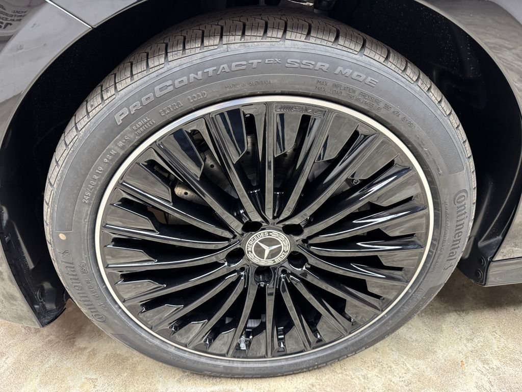 New 2026 Black Mercedes-Benz CLE 300 image 24