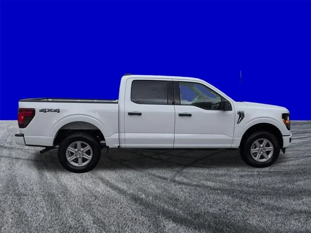 New 2026 White Ford XLT image 3