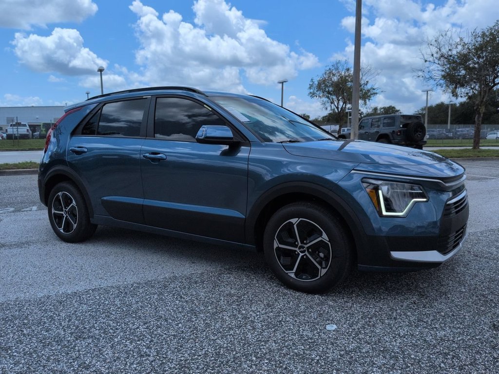 New 2026 Mineral Blue Kia EX image 2