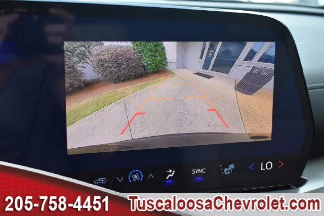 New 2027 Mosaic Black Metallic Chevrolet LT image 30