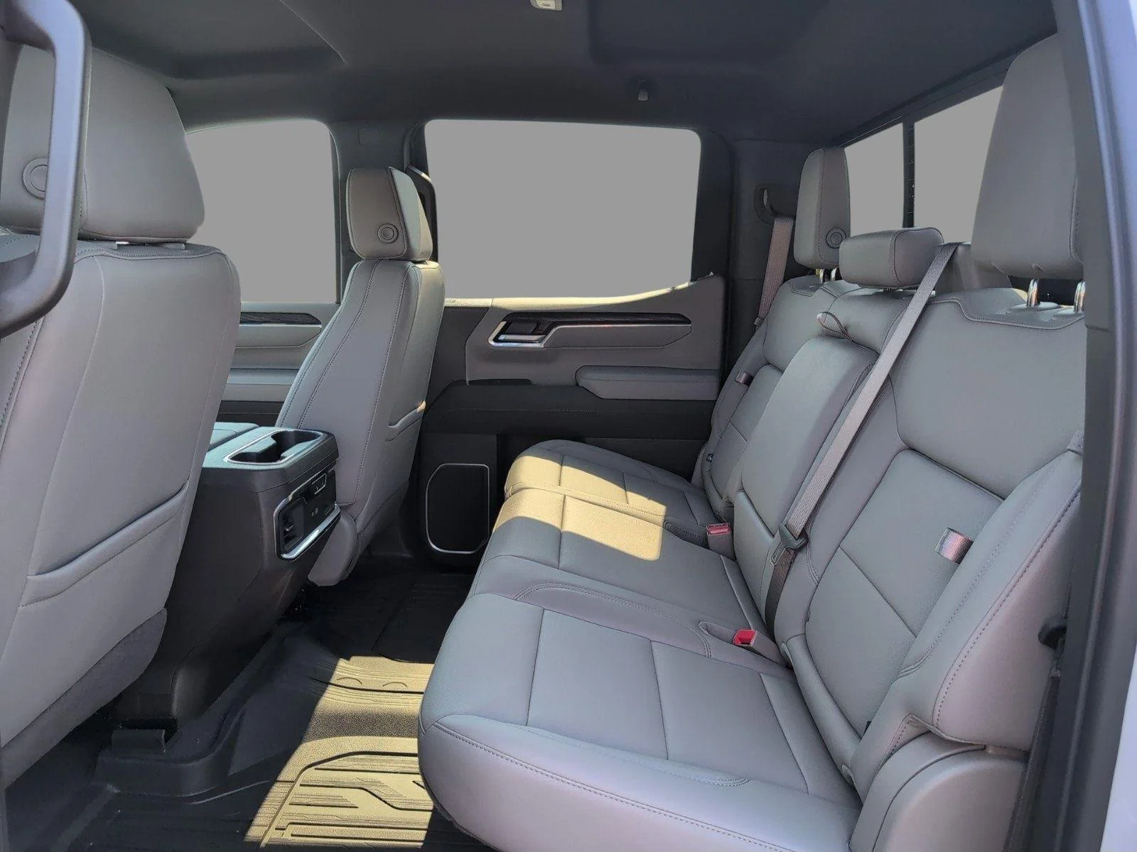 New 2026 Glacier White Tricoat GMC SLT image 35