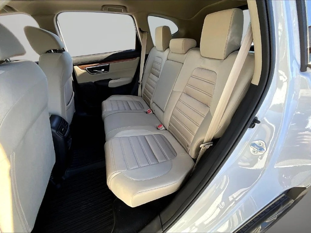 Used 2022 White Honda EX image 22