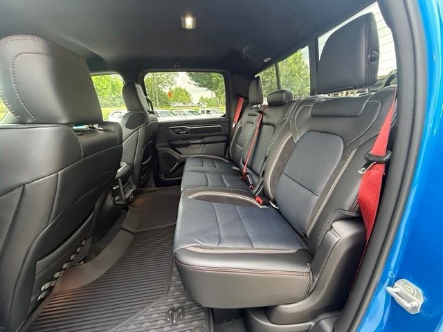 New 2026 Hydro Blue Pearl-Coat Exterior Paint RAM Laramie image 22