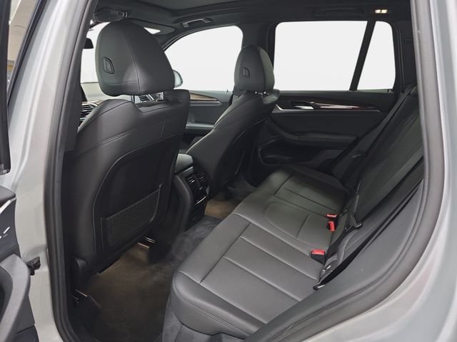 Used 2019 Silver BMW xDrive30i image 12