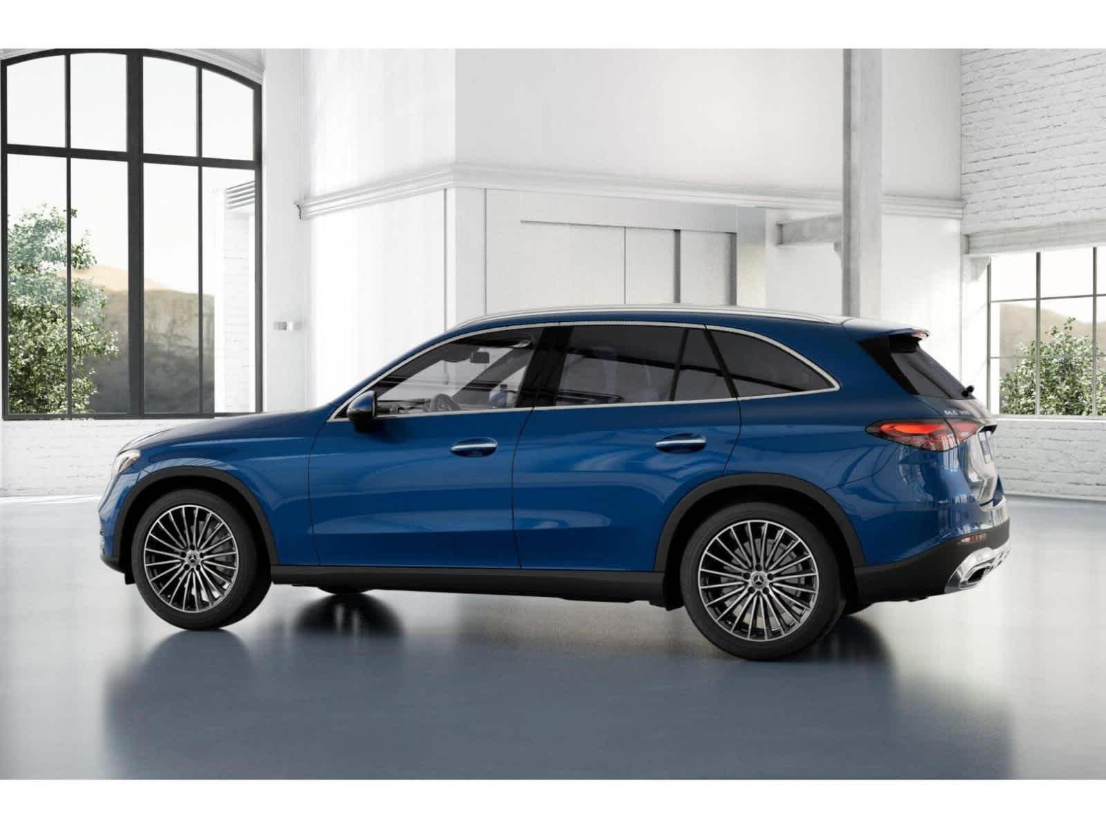 Used 2026 Starling Blue Metallic Mercedes-Benz GLC 300 image 31