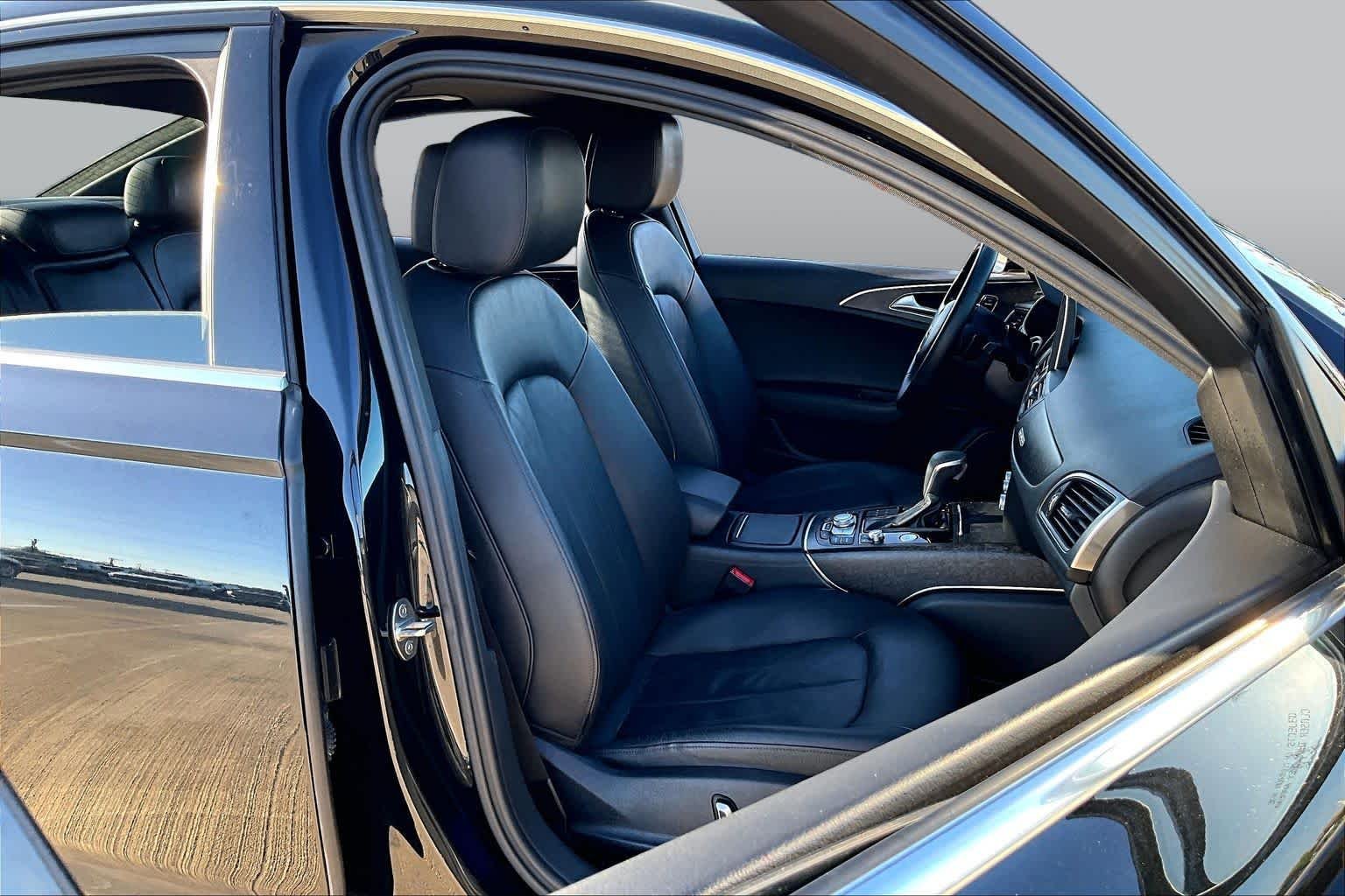Used 2017 Brilliant Black Audi Premium image 9