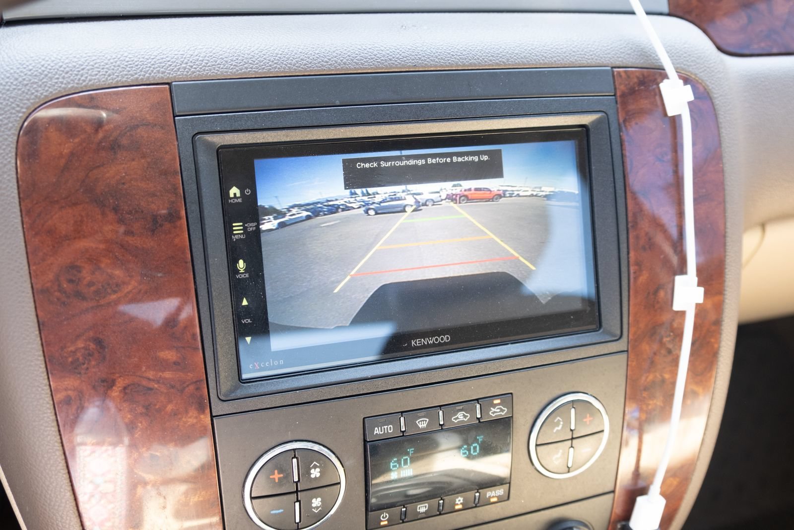 Used 2013 SUMMIT WHITE Chevrolet LTZ image 4