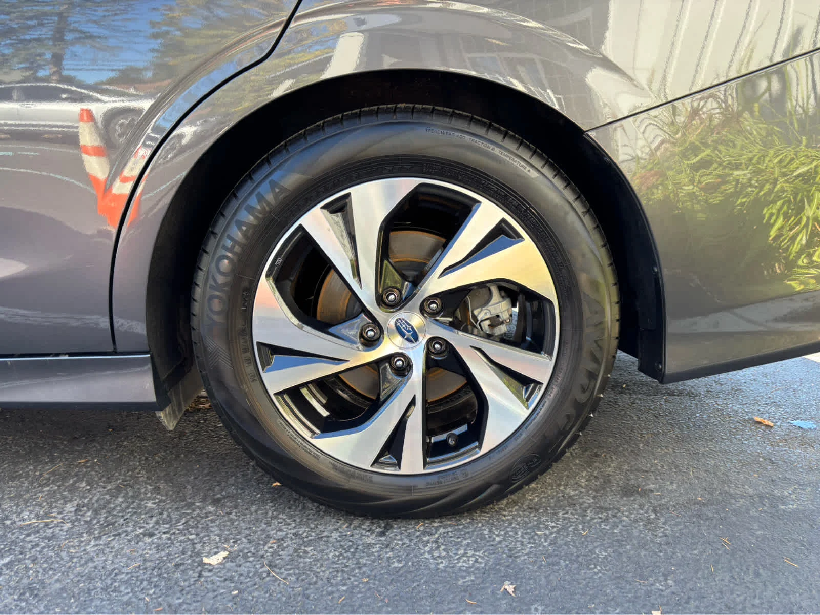 Certified Used 2025 Magnetite Gray Metallic Subaru Premium image 28