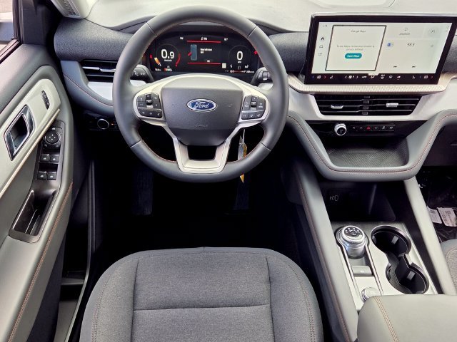 New 2026 Gray Ford Active image 13