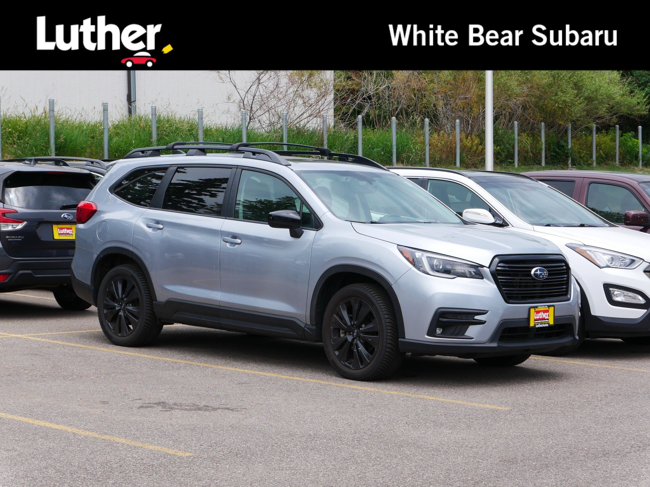 Used 2022 Ice Silver Metallic Subaru Onyx Edition image 1