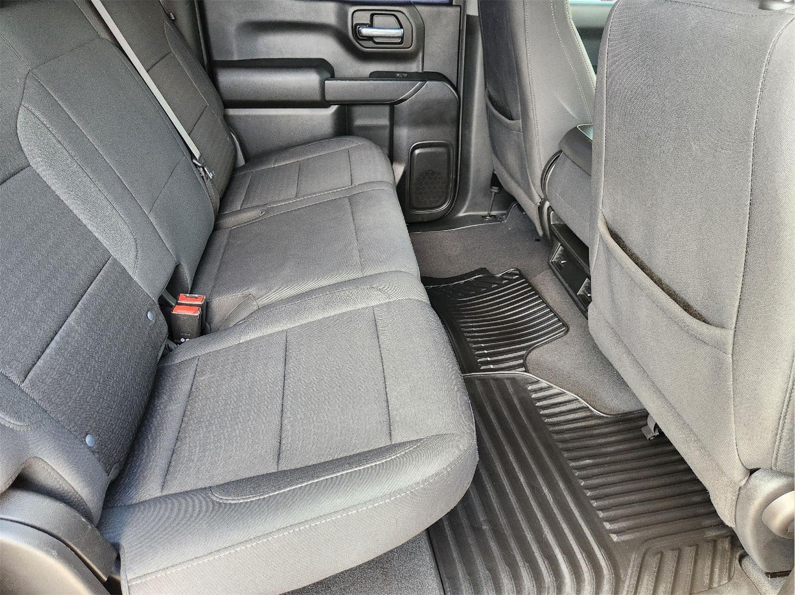 2023 Chevrolet Silverado 1500 photo 28 of 30