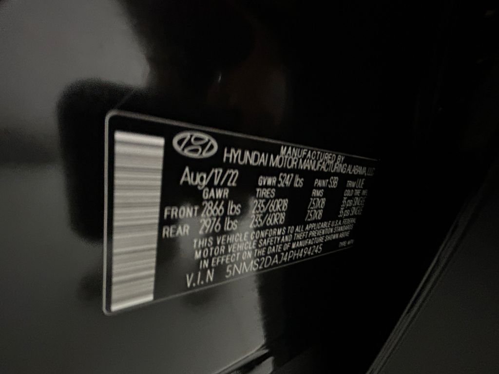 Used 2023 Black Hyundai SEL image 20
