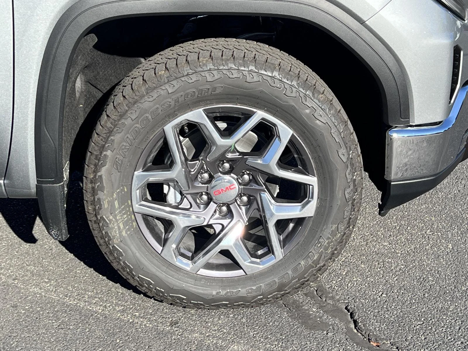 2026 GMC Sierra 1500 SLT - Photo 11