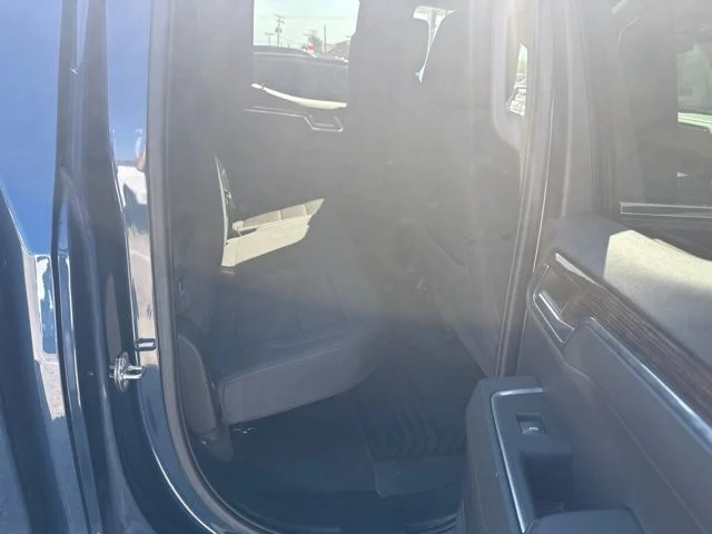 Used 2023 Blue GMC SLE image 10
