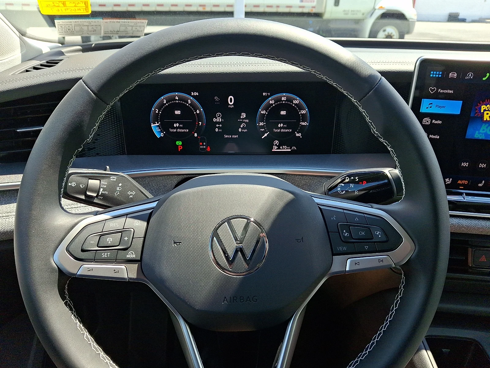 New 2026 Pure White - 0Q0Q Volkswagen S image 10