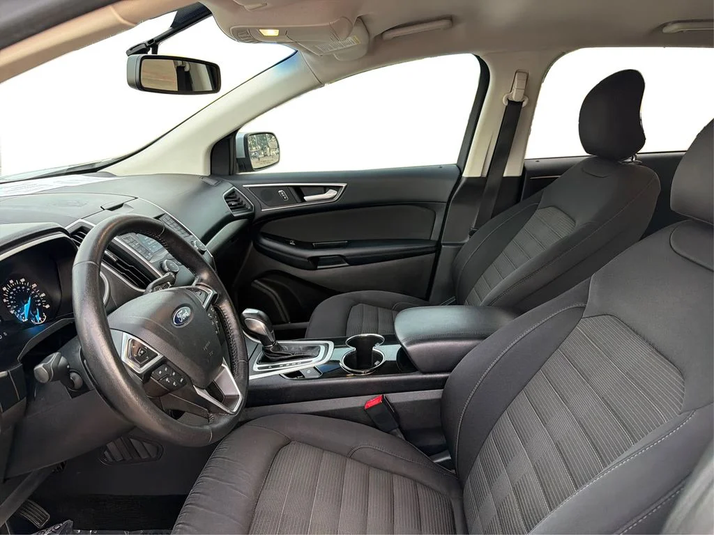 Used 2016 Ingot Silver Metallic Ford SEL image 10