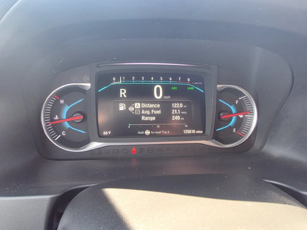 Certified Used 2021 Lunar Silver Metallic Honda Elite image 22