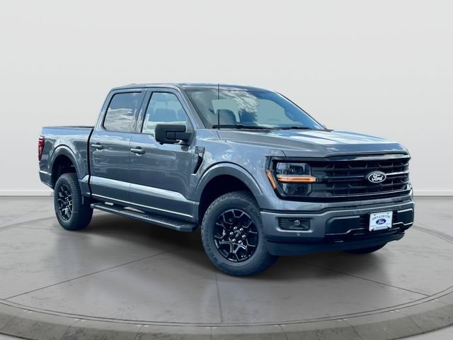 New 2026 Carbonized Gray Metallic Ford XLT image 1