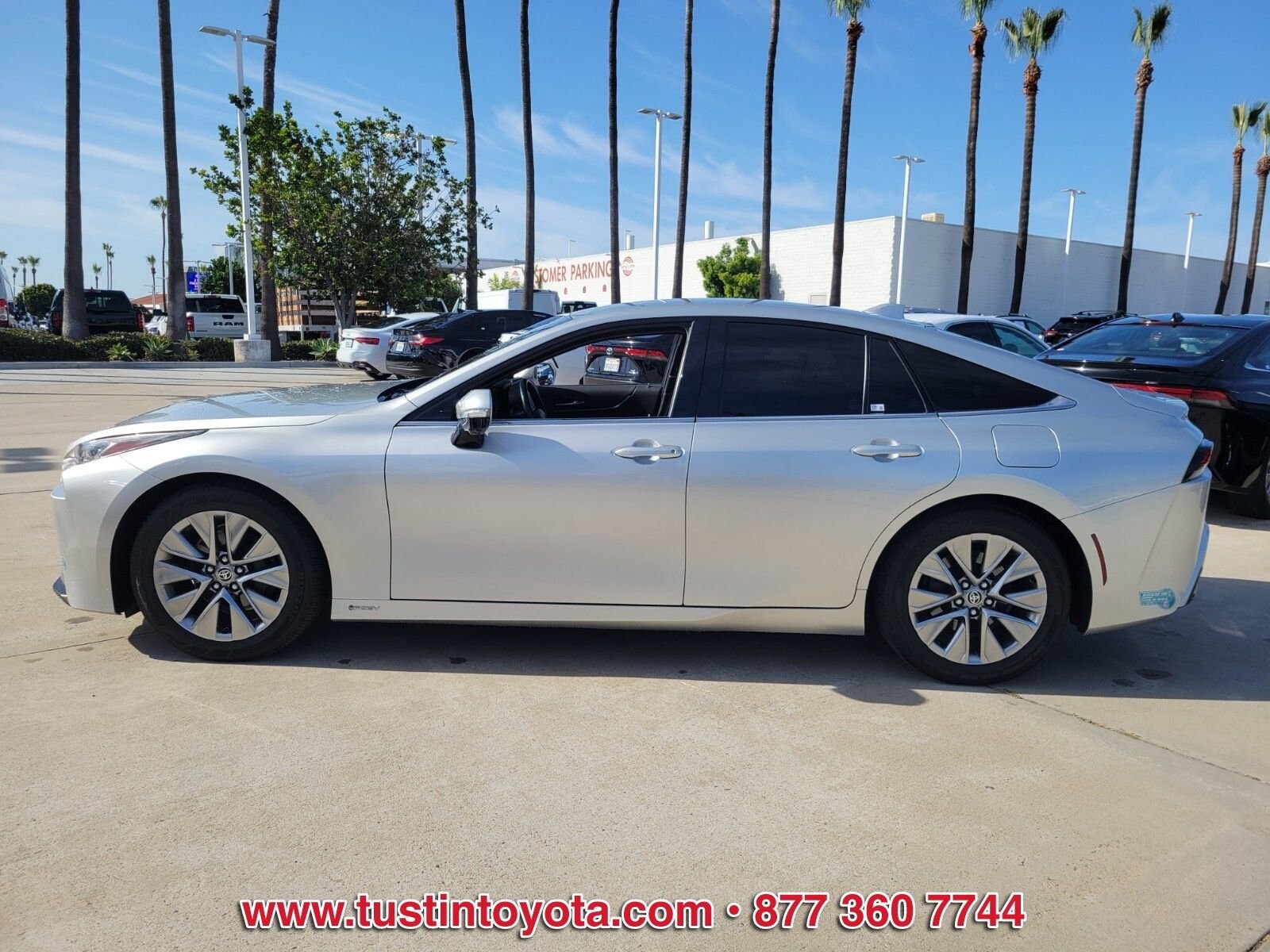 Certified Used 2024 Silver Toyota XLE image 6