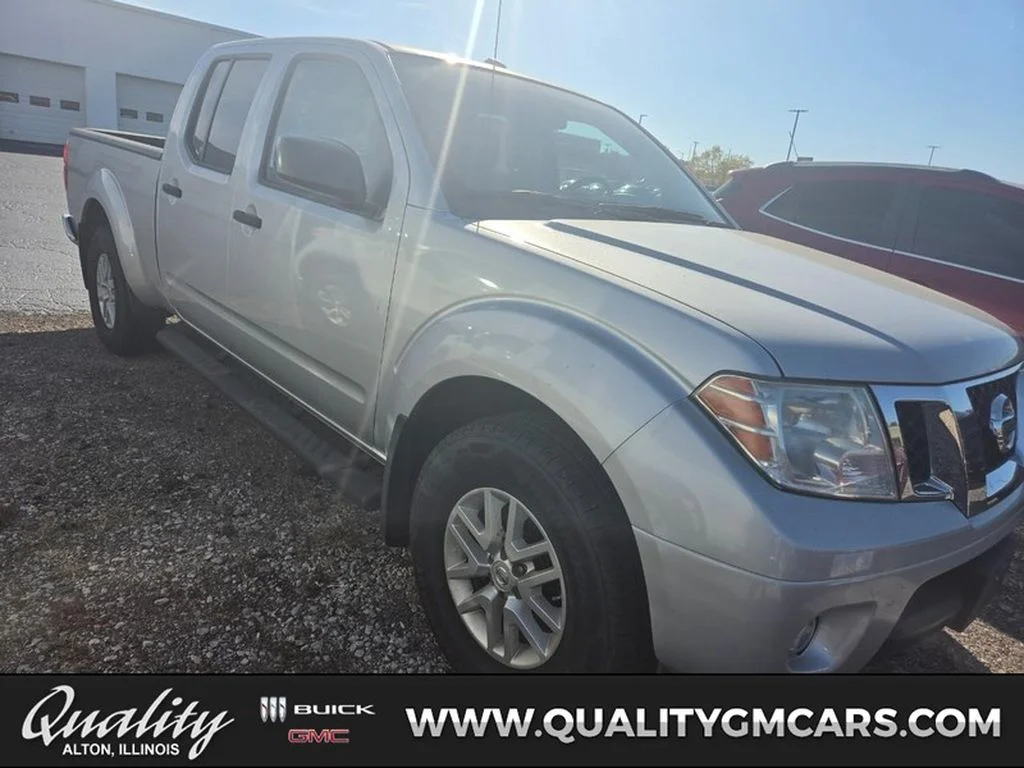 Used 2018 Brilliant Silver Nissan SV V6 image 1