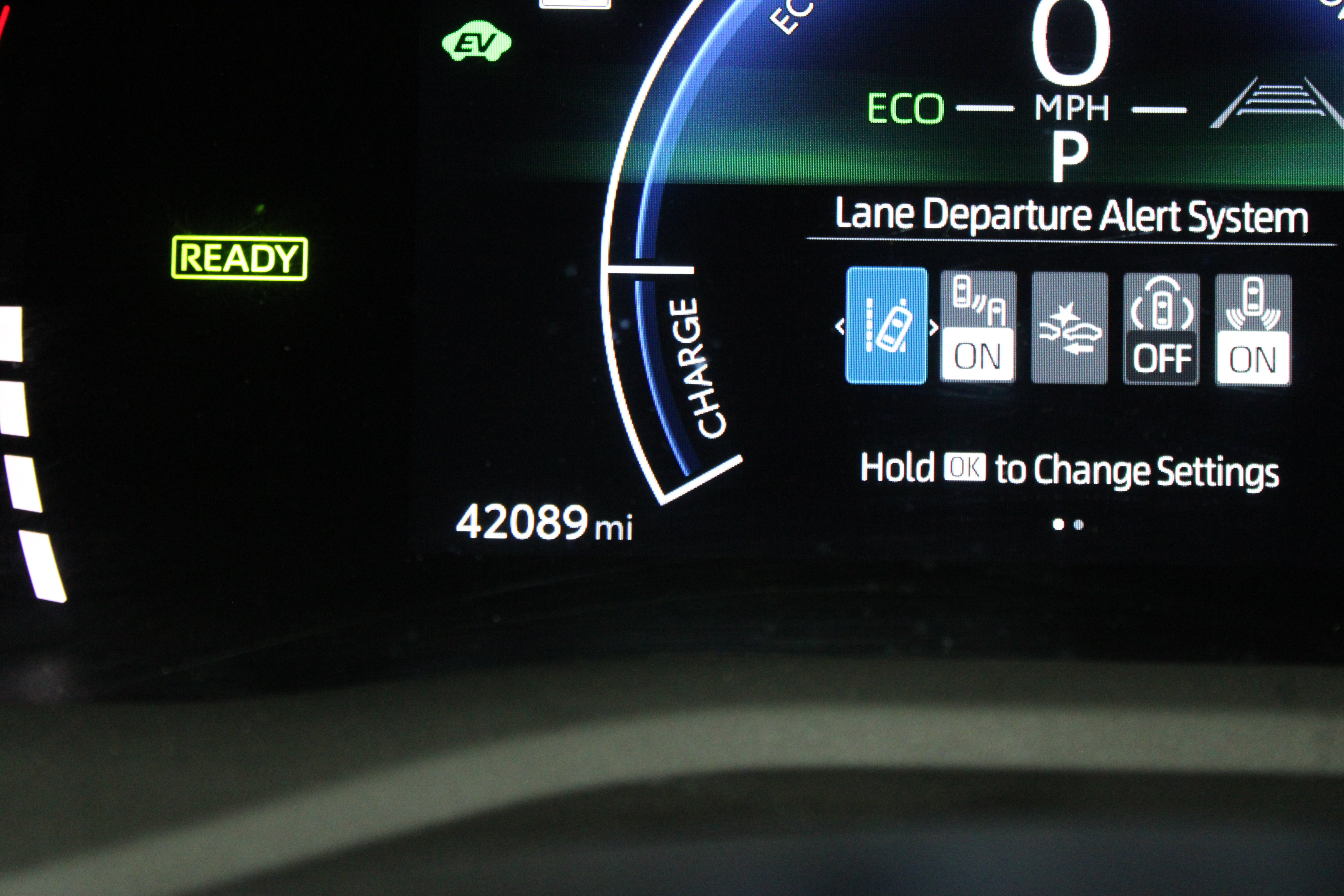 Used 2025 White Toyota SE image 39
