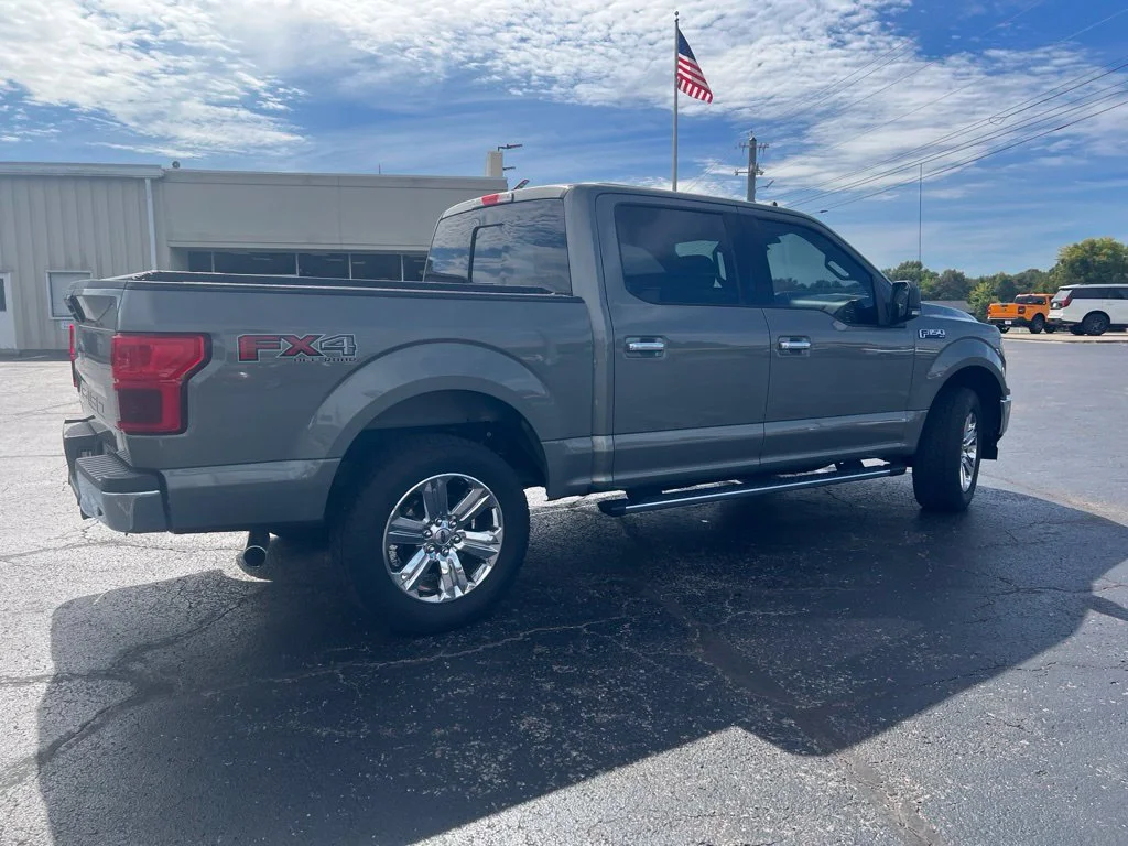 Used 2019 Silver Spruce Metallic Ford XLT image 3