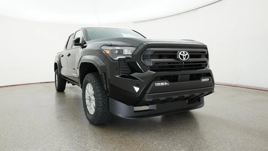 New 2026 Black Toyota SR5 image 40