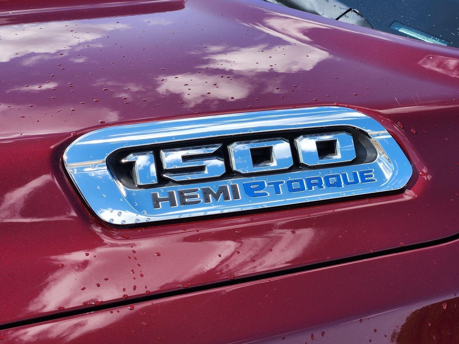 Used 2023 Delmonico Red Pearlcoat Ram Limited image 11