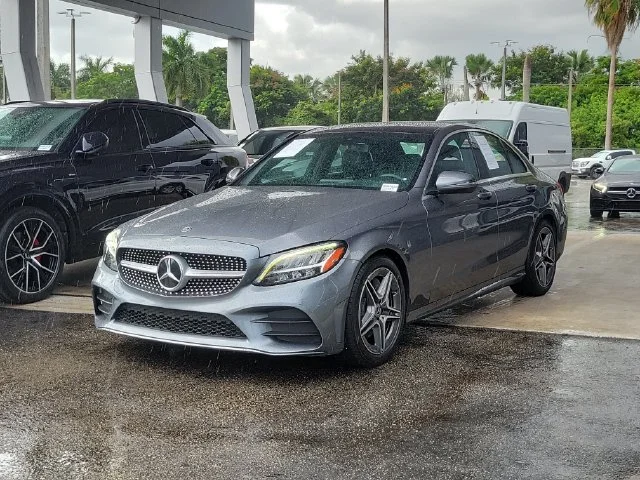 Used 2020  Mercedes-Benz C 300 image 32