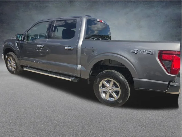 Used 2024 Gray Ford XLT image 5