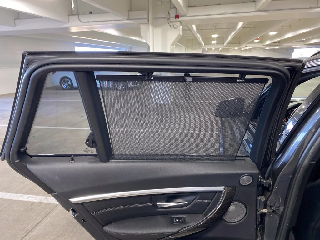 Used 2017  BMW 328d xDrive image 10