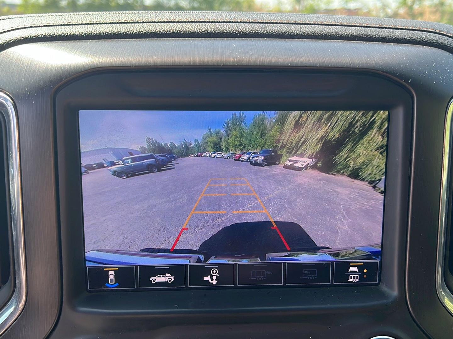 Used 2021 Onyx Black GMC AT4 image 13