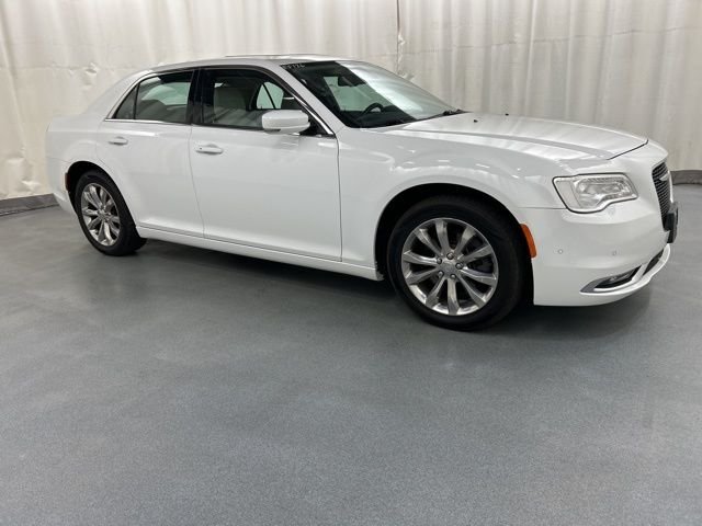 2018 Chrysler 300 Touring