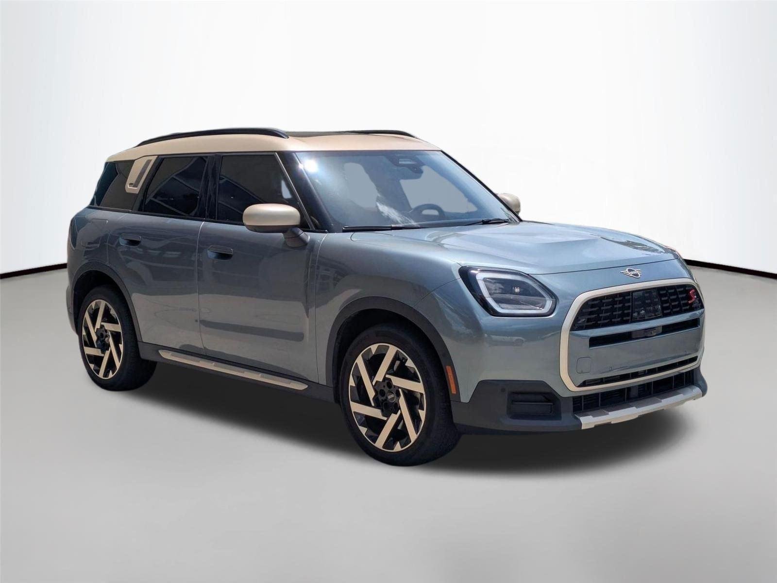 Used 2025 Blazing Blue Metallic MINI S image 4