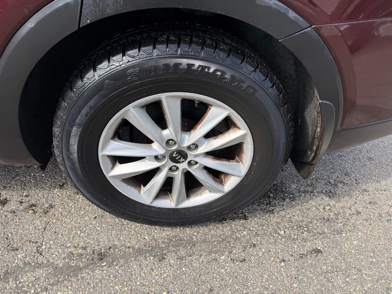Used 2019 Purple Kia LX image 17