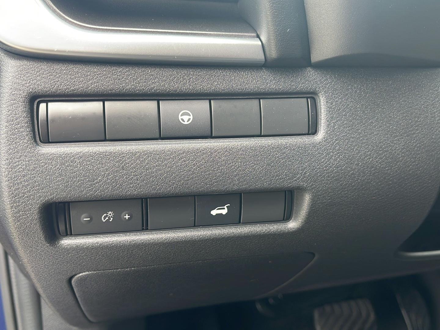 2022 Nissan Rogue SV - Photo 23