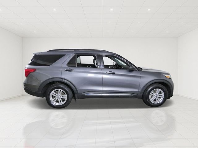 Certified Used 2023 Gray Ford XLT image 8