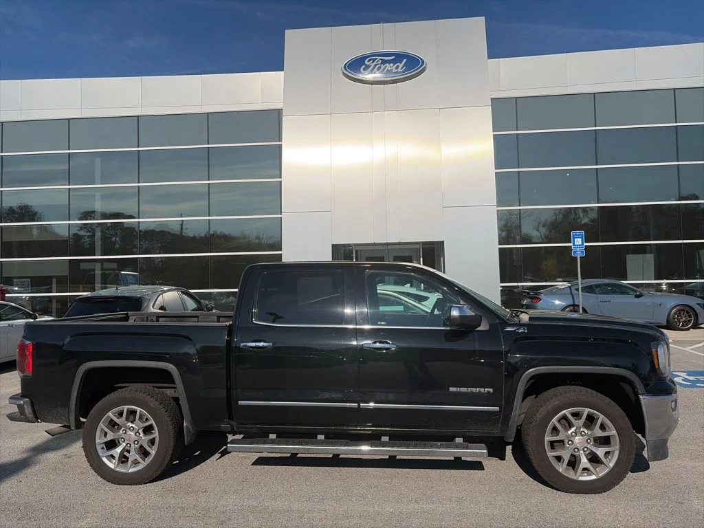 Used 2016 Onyx Black GMC SLT image 4