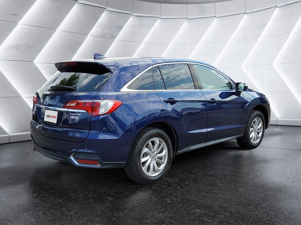 Used 2018  Acura Technology Package image 4