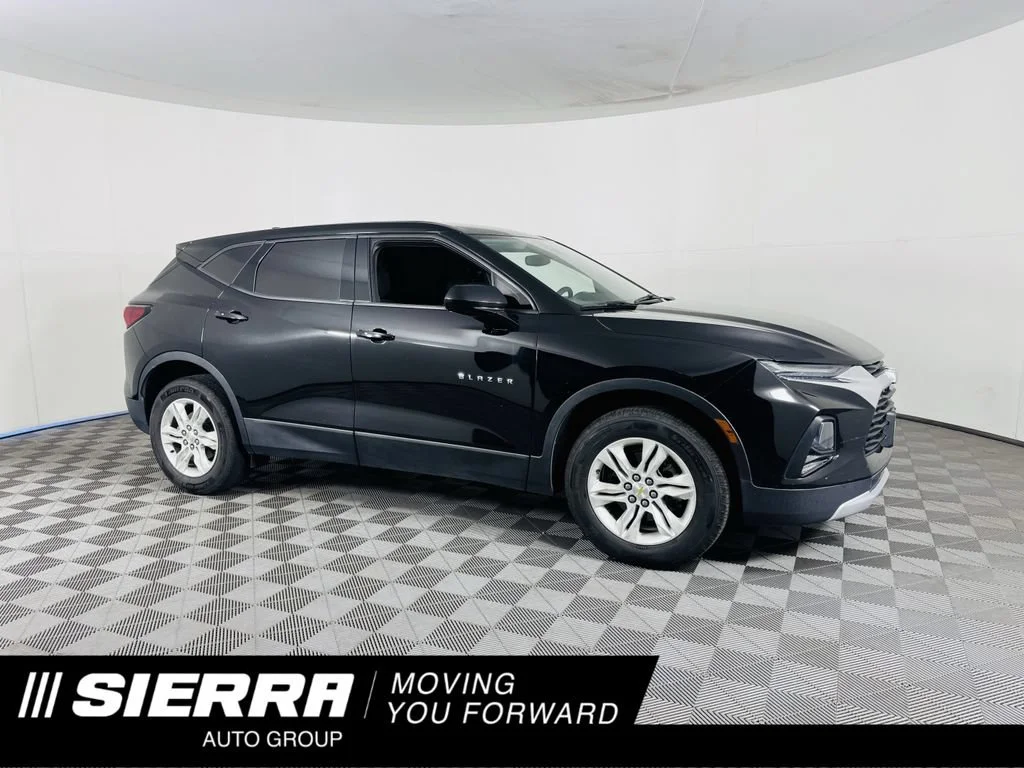 Used 2022 Black Chevrolet 2LT image 1