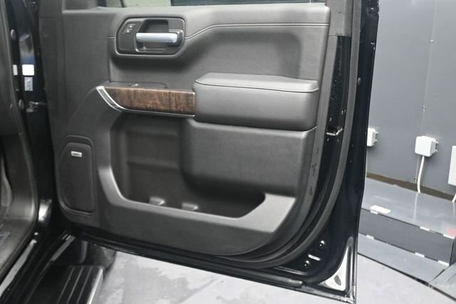 Used 2020 Black GMC Denali image 19