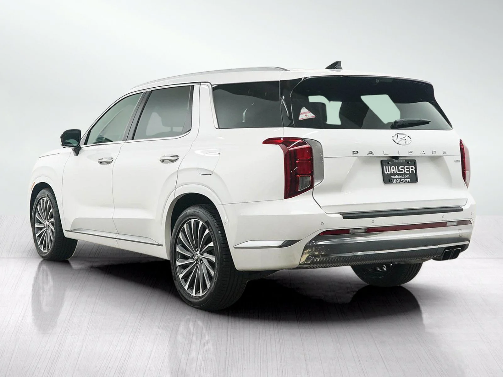 Used 2024 Hyper White Hyundai Calligraphy image 3