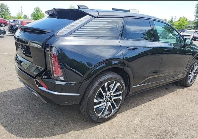 Used 2025 Black Cadillac Sport image 4