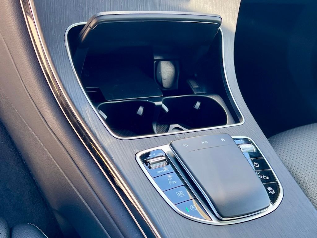Certified Used 2022  Mercedes-Benz GLC 300 image 33