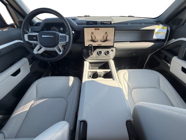 New 2026 Fuji White Land Rover S image 12