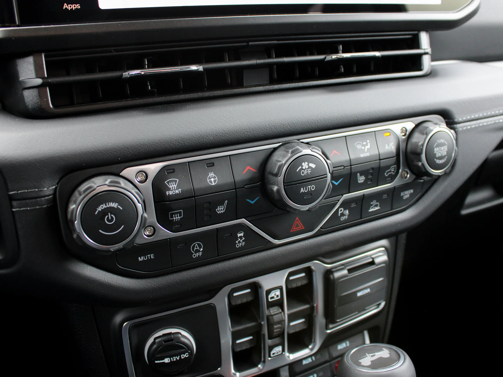 New 2026 Grey Jeep Sahara* image 21